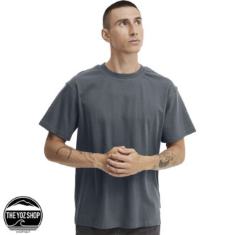 Alternative view of SOLID - T-shirt - Danton - Magnet